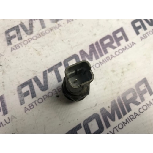 Датчик тиску масла Ford Focus 3 1.6TDCI 2011-2017 1145966